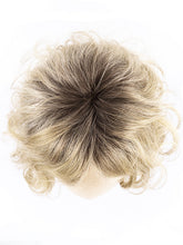 Load image into Gallery viewer, CHAMPAGNE SHADED 22.25.16 | Light Neutral Blonde, Lightest Golden Blonde with Medium Blonde Blend with Dark Shaded Roots
