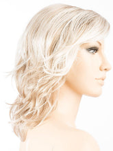 Load image into Gallery viewer, PEARL BLONDE ROOTED 101.60.16 | Pearl Platinum, Dark Ash Blonde, and Medium Honey Blonde mix
