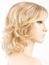 Load image into Gallery viewer, CHAMPAGNE ROOTED 22.25.26 | Light Neutral Blonde and Lightest/Light Golden Blonde Blend
