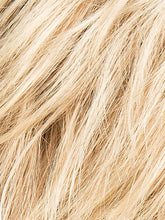 Load image into Gallery viewer, CHAMPAGNE ROOTED 22.20.25.830 | Light Neutral Blonde, Light Strawberry Blonde, Lightest Golden Blonde, and Medium Brown/Light Auburn Blend with Shaded Roots
