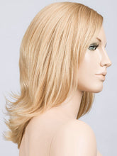 Load image into Gallery viewer, CHAMPAGNE MIX 26.20 | Light Golden Blonde and Light Strawberry Blonde Blend
