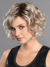 Load image into Gallery viewer, MOVIE STAR by ELLEN WILLE in SAND MULTI ROOTED 24.14.23 | Lightest Brown and Medium Ash Blonde Blend with Light Brown Roots
