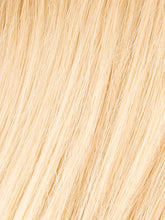 Load image into Gallery viewer, LIGHT CHAMPAGNE ROOTED 19.22 | Platinum Blonde, Light Golden Blonde, Light Ash Blonde Blend, and Dark Roots
